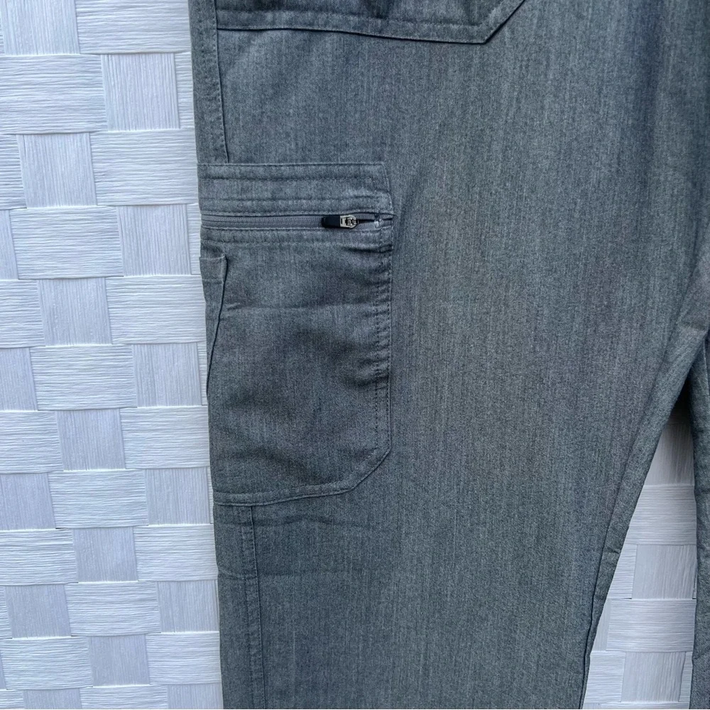 Figs Mens Grey Cairo Cargo Medical Scrub Pants Size Large